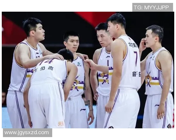 赛后分析:杭州排球队与北京排球队的默契配合与战术对决探讨